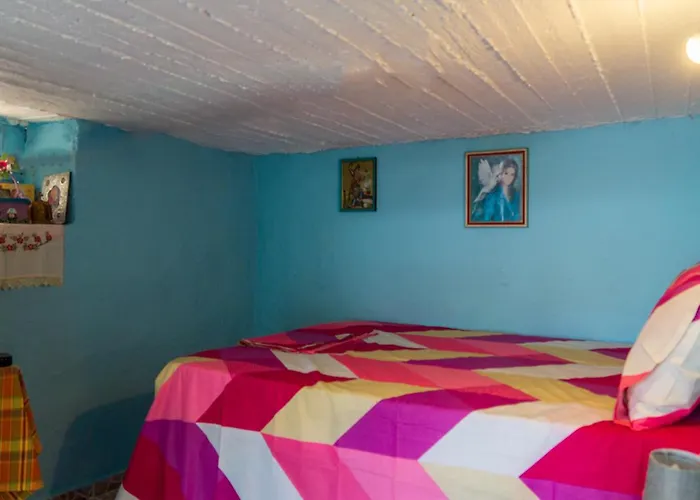 Platanos House Voutas